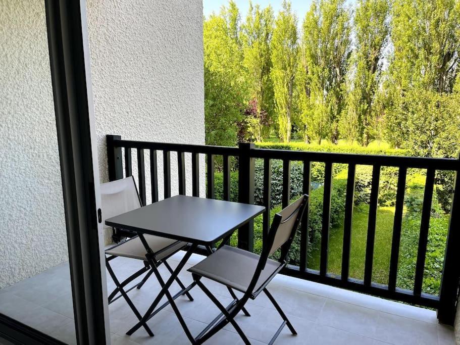Le Garden - Studio Refait A Neuf Proche Mer Et Commerces Daire Cabourg Dış mekan fotoğraf